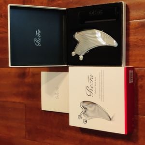 NIB Refa Caxa Ray Facial Contour with 1 year manufacturer warranty